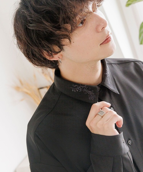RAGEBLUE（レイジブルー）の「【LUXURY+EASY】LOOSE FLOWER EMBROIDERY SHIRTS /ラグイージーフラワー刺繍シャツ（シャツ/ブラウス・メンズ・ホワイト/ブラック/ブラウン/グレー・SMALL/MEDIUM/LARGE）」の19枚目の写真