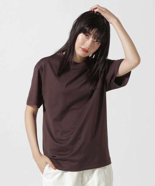 ATON（エイトン）の「ATON (エイトン) SUVIN60/2  CREWNECK T-SHIRT /クルーネックTシャツ（Tシャツ/カットソー・レディース・ブラック/チャコール/その他/ホワイト・2/1）」の7枚目の写真