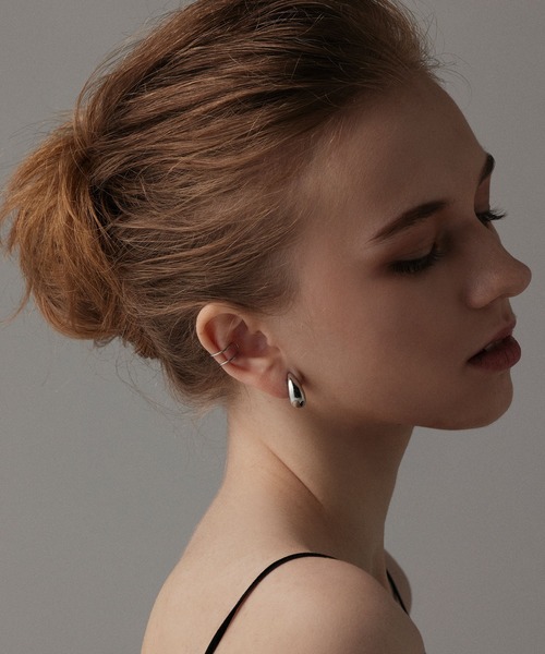 CENE（セネ）の「【CENE】セネ/ドロップフープイヤリング（イヤリング・レディース・シルバー/ゴールド・FREE）」の17枚目の写真