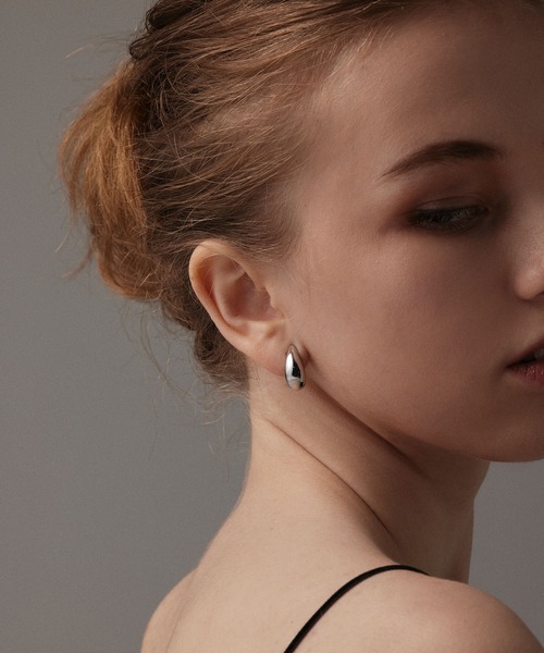 CENE（セネ）の「【CENE】セネ/ドロップフープイヤリング（イヤリング・レディース・シルバー/ゴールド・FREE）」の21枚目の写真