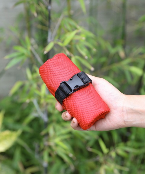 Nahe（ネーエ）の「nahe SHOPPER ネーエ ショッパー マルシェバッグ エコバッグ メッシュ トート 折りたたみ M（エコバッグ/サブバッグ・レディース・ブルー/ブラック/レッド/グリーン/ベージュ/イエロー/ライトブルー・FREE）」の14枚目の写真