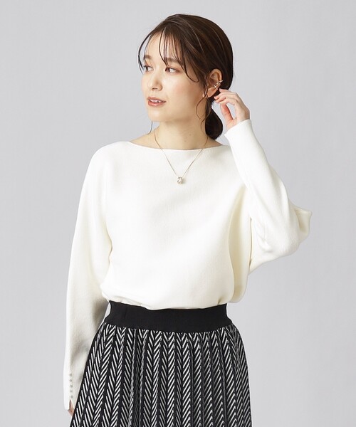 DRESKIP（ドレスキップ）の「◆【セットアップ可／洗える】上品でフェミニンな ドルマンニット【ここちイージー】（ニット/セーター・レディース・ブラック/イエロー系その他/サンドベージュ/パープル系/ブルー/オフホワイト・02/03）」の22枚目の写真