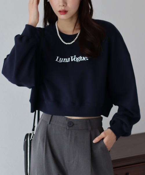 BLUEEAST（ブルーイースト）の「Lunaロゴ刺繍クロップドスウェット（スウェット・レディース・ネイビー/ベージュ/グレー・MEDIUM）」の10枚目の写真
