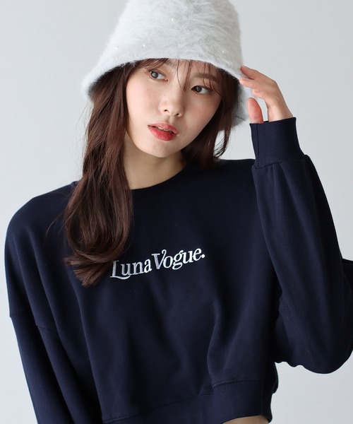 BLUEEAST（ブルーイースト）の「Lunaロゴ刺繍クロップドスウェット（スウェット・レディース・ネイビー/ベージュ/グレー・MEDIUM）」の6枚目の写真