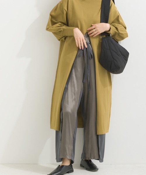 terrace(テラス)の「クロスファブリック×サテン クロスラップリボンサテンワイドパンツ(スラックス・レディース・チャコール/カーキ/ブラック/キャメル・MEDIUM)」の9枚目の写真