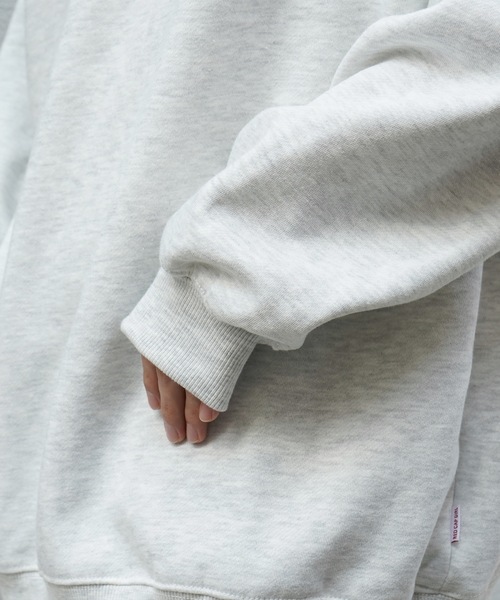 Red Cap Girl（レッドキャプガール）の「【RED CAP GIRL】イラストバックプリント刺繍 裏起毛プルオーバースウェット（スウェット・メンズ・グレー/ネイビー/チャコールグレー/カーキ/ホワイト/ブラック系その他/グレー系その他/ホワイト系その他・M/L）」の15枚目の写真