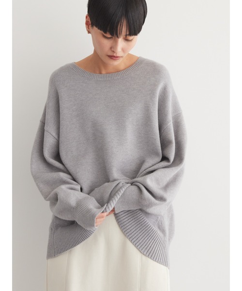 AMERICAN HOLIC（アメリカンホリック）の「バイパチ袖ボリュームニットプルオーバー（ニット/セーター・レディース・アイボリー/ブラック/ブルー/イエロー/ライトグレー系2/レッド・M/L）」の3枚目の写真