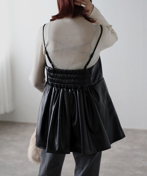 Bonjour Sagan(ボンジュールサガン)の「フェイクレザーペプラムビスチェキャミ(キャミソール・レディース・ブラウン/ブラック・FREE)」の11枚目の写真