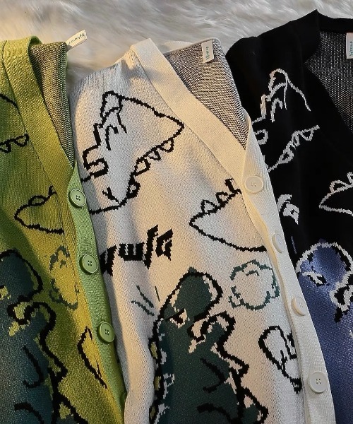 Burner(バーナー)の「【BURNER Recommend Select】落書き恐竜イラスト カーディガン oku-tops-734512613842-38 U(カーディガン/ボレロ・メンズ・グリーン/ブラック/ホワイト・L/M/X-LARGE/XX-LARGE)」の12枚目の写真