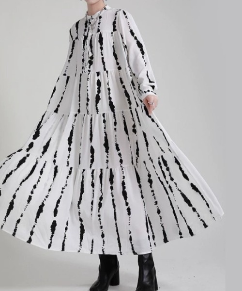 a lot of love（ア ロット オブ ラブ）の「インクモチーフワンピース（ワンピース・レディース・ブラック/ホワイト・FREE）」の3枚目の写真