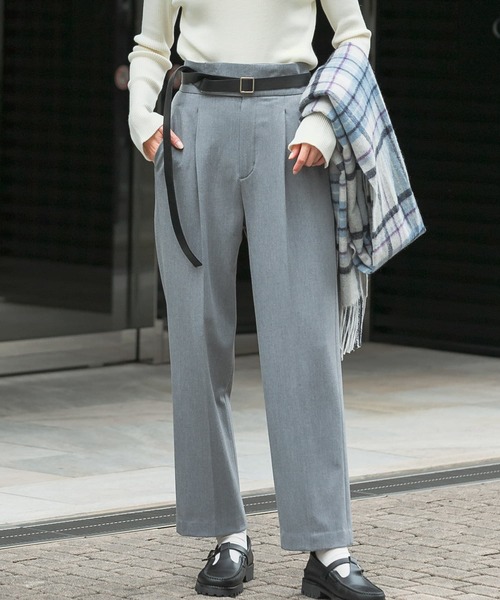 URBAN RESEARCH ROSSO WOMEN(アーバンリサーチ ロッソ)の「ソフトサーモハイウエストストレッチパンツ(その他パンツ・レディース・グレー/ブラック・36/38)」の10枚目の写真
