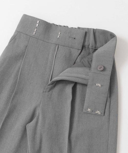 URBAN RESEARCH ROSSO WOMEN(アーバンリサーチ ロッソ)の「ソフトサーモハイウエストストレッチパンツ(その他パンツ・レディース・グレー/ブラック・36/38)」の17枚目の写真