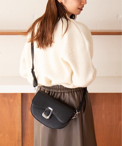 MAISON BREEZE(メゾンブリーズ)の「【MAISON BREEZE】クロコ風型 ハーフムーン ミニショルダー KNF049(ショルダーバッグ・レディース・シルバー/ブラウン/ブラック・FREE)」の6枚目の写真
