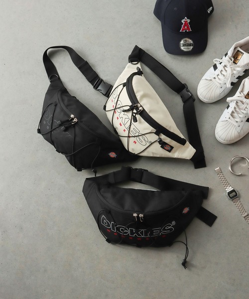 Dickies（ディッキーズ）の「【Dickies】レトロアクティブ/ウェストバッグ（ボディバッグ/ウエストポーチ・メンズ・ブラック系その他/オフホワイト/ブラック・FREE）」の4枚目の写真