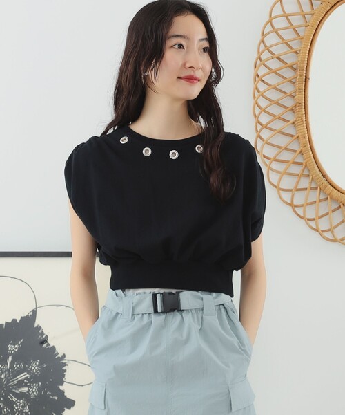 Ray BEAMS（レイビームス）の「Ray BEAMS / ハトメネック フレンチスリーブ Tシャツ（Tシャツ/カットソー・レディース・ブラック/ホワイト・ONE SIZE）」の2枚目の写真