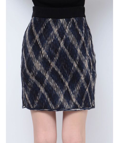 MURUA(ムルーア)の「グラデーションガーターニットミニスカート(スカート・レディース・ブラウン/ネイビー/マスタード・FREE)」の11枚目の写真