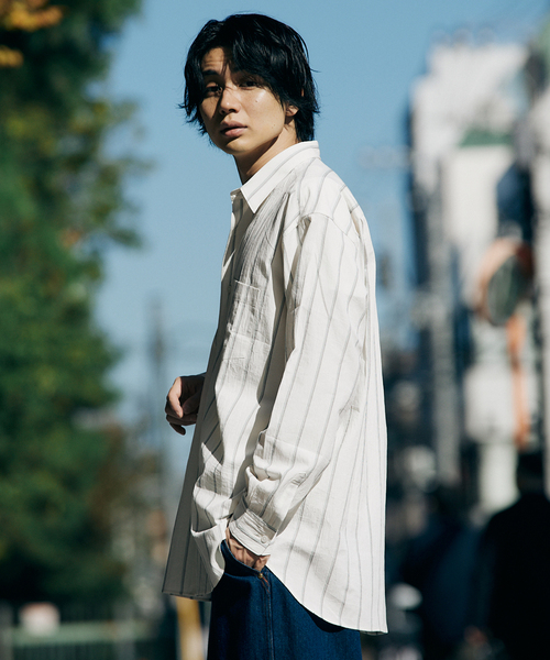 417 EDIFICE（フォーワンセブンエディフィス）の「ボイル レギュラーカラーストライプシャツ（シャツ/ブラウス・メンズ・ベージュ/ブラウン/ホワイト/サックスブルー・LARGE/MEDIUM/SMALL）」の15枚目の写真