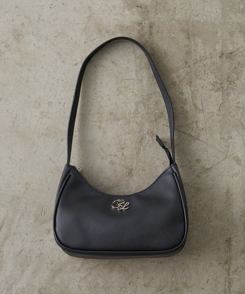 OLIVE des OLIVE(オリーブデオリーブ)の「エンブレム付ホーボーバッグ(ショルダーバッグ・レディース・アイボリー/ブラック・FREE)」の1枚目の写真