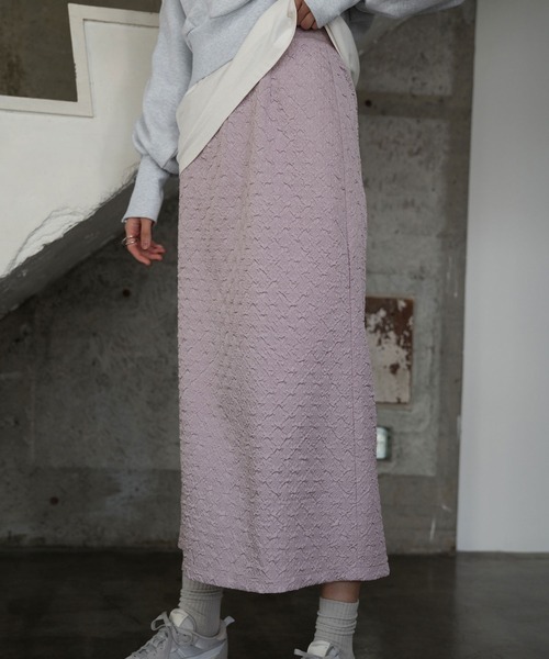 【新品未着用】WILLFULLY スカート WILLFULLY（ウィルフリー）の「drawing flower knit pleats SK