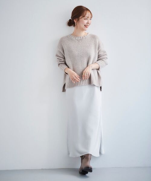 le.coeur blanc（ルクールブラン）の「ラメワイドシルエットクルーネックニット（ニット/セーター・レディース・ピンクベージュ/ベージュ・38）」の6枚目の写真