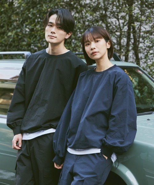 flaner(フラネ)の「Loose nylon pullover / ルーズナイロンプルオーバー(その他トップス・レディース・ネイビー/ブラック/ホワイト・LARGE/MEDIUM)」の3枚目の写真