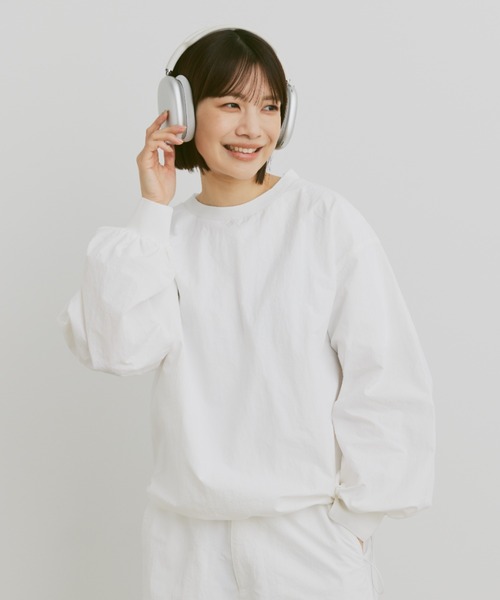 flaner(フラネ)の「Loose nylon pullover / ルーズナイロンプルオーバー(その他トップス・レディース・ネイビー/ブラック/ホワイト・LARGE/MEDIUM)」の5枚目の写真