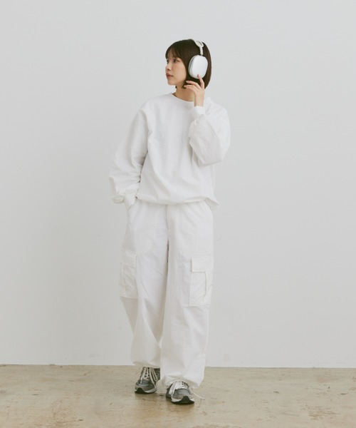 flaner(フラネ)の「Loose nylon pullover / ルーズナイロンプルオーバー(その他トップス・レディース・ネイビー/ブラック/ホワイト・LARGE/MEDIUM)」の12枚目の写真