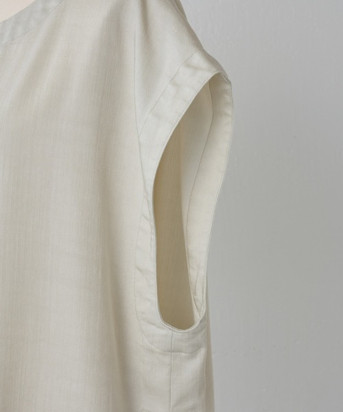 BEARDSLEY(ビアズリー)の「ショートベスト(ベスト・レディース・インディゴブルー/ライトグレー/アイボリー/ブラック・FREE/S)」の5枚目の写真