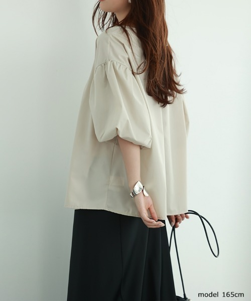 kaval カヴァル Vネック バルーンスリーブ シャツ ブラウス GRL（グレイル）の「バルーンスリーブVネックブラウス（シャツ