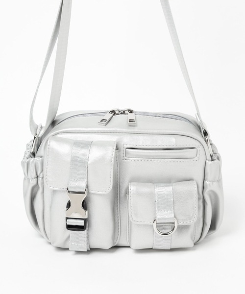 LAKOLE（ラコレ）の「スクエアポケットミニショルダーバッグ / 995563（ショルダーバッグ・レディース・シルバー/オフホワイト/ブラック・FREE）」の11枚目の写真