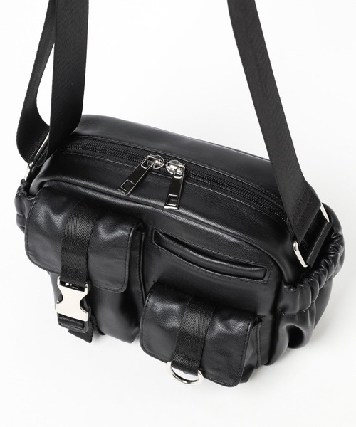 LAKOLE（ラコレ）の「スクエアポケットミニショルダーバッグ / 995563（ショルダーバッグ・レディース・シルバー/オフホワイト/ブラック・FREE）」の14枚目の写真