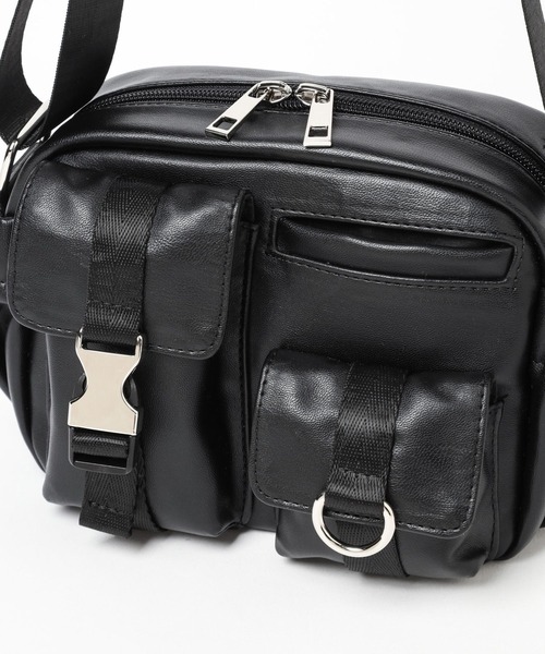 LAKOLE（ラコレ）の「スクエアポケットミニショルダーバッグ / 995563（ショルダーバッグ・レディース・シルバー/オフホワイト/ブラック・FREE）」の16枚目の写真