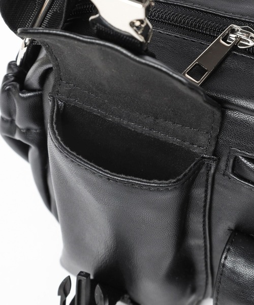 LAKOLE（ラコレ）の「スクエアポケットミニショルダーバッグ / 995563（ショルダーバッグ・レディース・シルバー/オフホワイト/ブラック・FREE）」の17枚目の写真