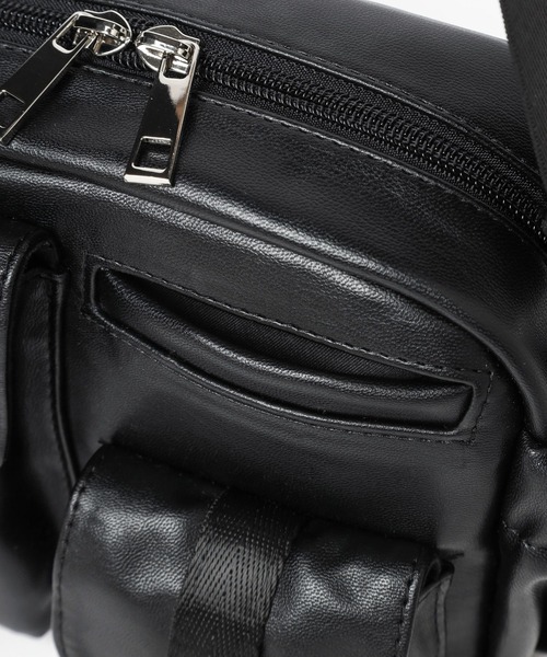 LAKOLE（ラコレ）の「スクエアポケットミニショルダーバッグ / 995563（ショルダーバッグ・レディース・シルバー/オフホワイト/ブラック・FREE）」の18枚目の写真