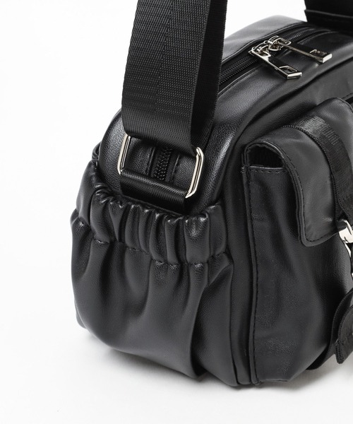 LAKOLE（ラコレ）の「スクエアポケットミニショルダーバッグ / 995563（ショルダーバッグ・レディース・シルバー/オフホワイト/ブラック・FREE）」の20枚目の写真