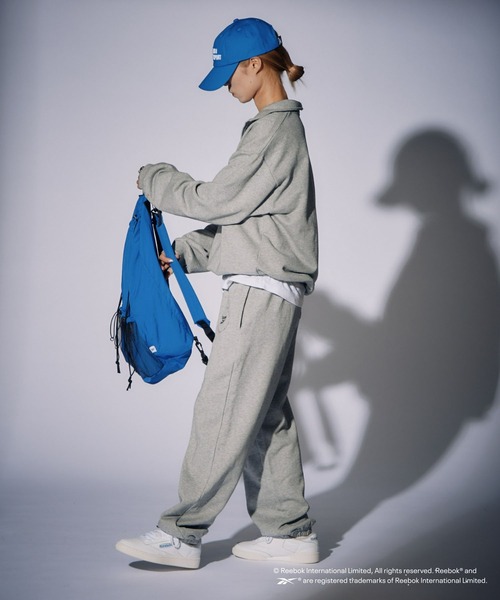 Reebok（リーボック）の「【Reebok別注】裏毛ハーフジッププルオーバースウェット（スウェット・メンズ・グレー/ネイビー・LARGE/MEDIUM）」の11枚目の写真