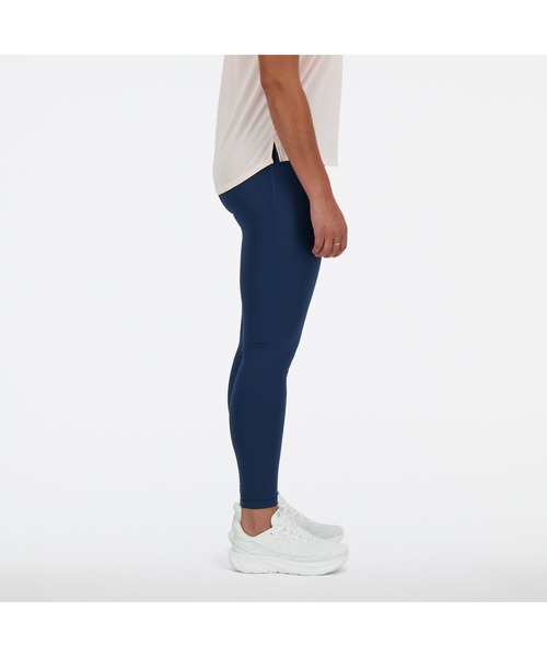 NEW BALANCE（ニューバランス）の「NB Sleek ポケットハイライズレギンス 27インチ（レギンス/スパッツ・レディース・ブラック/ネイビー・SMALL/MEDIUM/LARGE）」の4枚目の写真