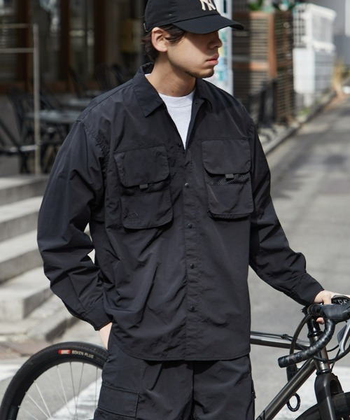 Franklin Climbing（フランクリンクライミング）の「【ESSENTIAL】アウトポケットナイロンシャツ《UVカット・撥水》（シャツ/ブラウス・メンズ・ブラック/ホワイト系その他/サックスブルー・MEDIUM/LARGE/X-LARGE）」の15枚目の写真