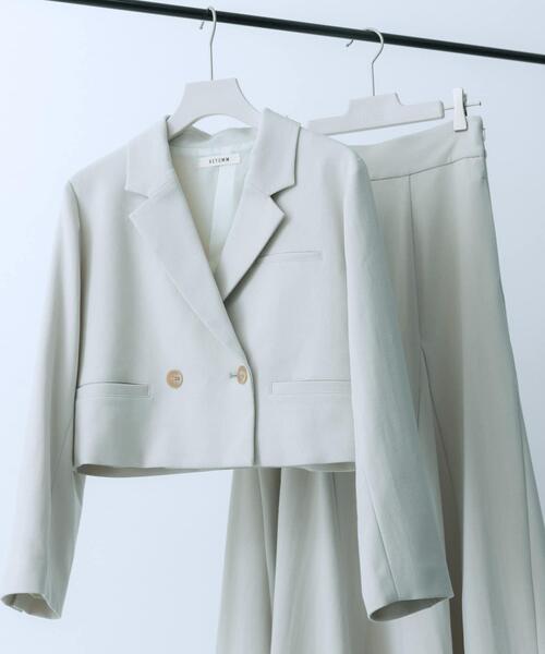 HEYUMM（ヘユム）の「ショートテーラードジャケット（その他アウター・レディース・ベージュ/チャコールグレー/アイボリー・ONE）」の11枚目の写真