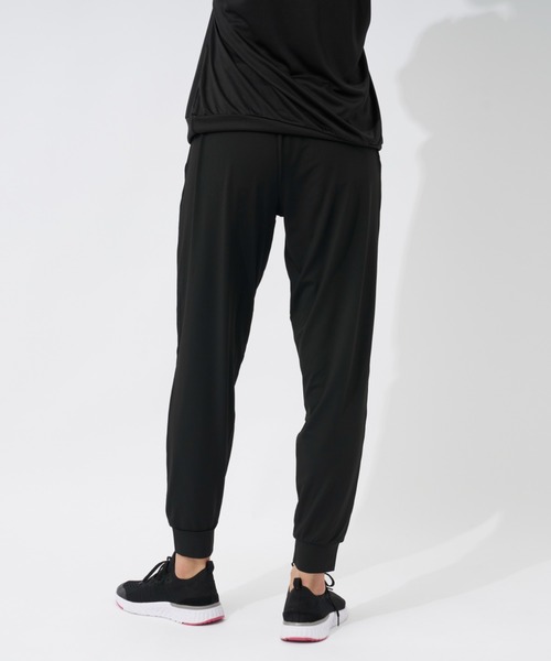 FILA（フィラ）の「【FILA/フィラ】レディース水陸両用フィットネスウェア　セット水着 ヨガウェア ピラティス トレーニングウェア（水着・レディース・ホワイト/ブラック/グレー/ダークパープル/ミント/ベージュ・LARGE/X-LARGE/XX-LARGE/SMALL/XXXX-LARGE/XXX-LARGE/MEDIUM）」の19枚目の写真