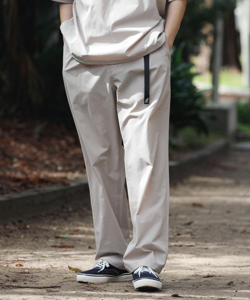 アーバンリサーチ 撥水 GRAMICCI　SOLOTEXストレッチタックパンツ 別注』『撥水』GRAMICCI ストレッチタックパンツ ｜Lineup