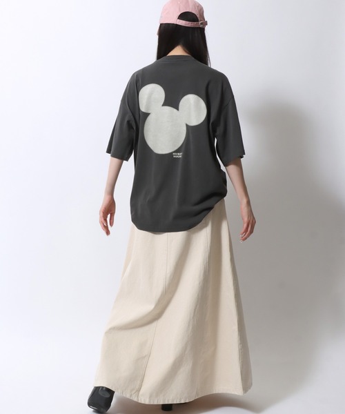 Disney(ディズニー)の「Disney/ディズニー ミッキーマウス ヴィランズ ピグメント ヴィンテージ加工 フロント バックプリント オーバーサイズ ロックバンド半袖Tシャツ レディース メンズ(Tシャツ/カットソー・レディース・ブラック系その他3/ブラック系その他5/ブラック系その他4/ブラック系その他6/ブラック系1/ブラック系/ブラック系その他2/ブラック系その他/スミクロ・M/L/LL)」の10枚目の写真