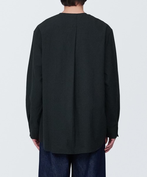 無印良品（ムジルシリョウヒン）の「紳士　インドの手紡ぎ手織りシャツ（シャツ/ブラウス・レディース・ブラック/ホワイト・S/M/L）」の13枚目の写真