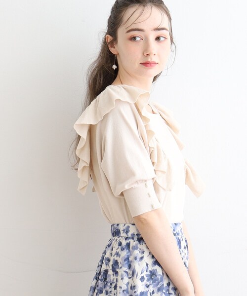 couture brooch（クチュールブローチ）の「◆フリル5分袖ニット（ニット/セーター・レディース・ブラック/ライトブルー/アイボリー・42/38）」の6枚目の写真