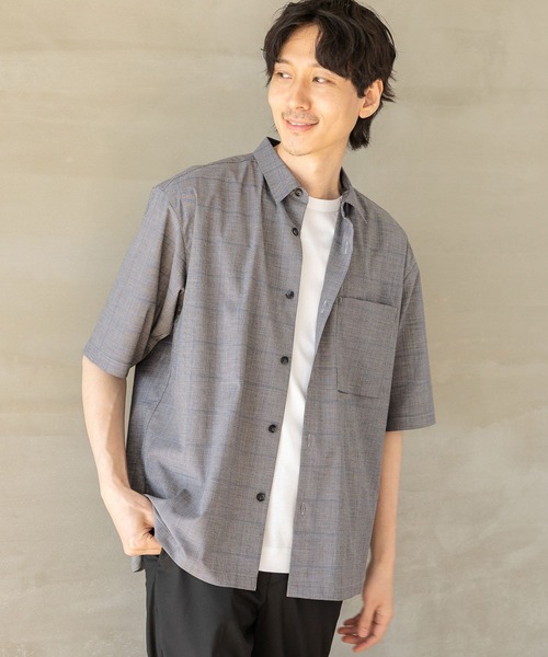 GLOBAL WORK(グローバルワーク)の「アーバンシャツAIR/5分袖/986848(シャツ/ブラウス・メンズ・ネイビー/ブラック/チャコールグレー/グレー系その他6・X-LARGE/LARGE/SMALL/MEDIUM)」の4枚目の写真