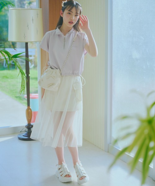 repipi armario(レピピ アルマリオ)の「ラインハーフZIPトップス(Tシャツ/カットソー・キッズ・アイボリー/スミクロ/グレー・LARGE/MEDIUM/SMALL)」の4枚目の写真
