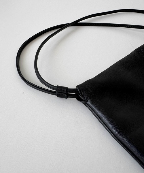 CANAL JEAN（キャナルジーン）の「El mar　レザーミニショルダーバッグ（ショルダーバッグ・レディース・ブラック/ブラウン・ONE SIZE）」の7枚目の写真