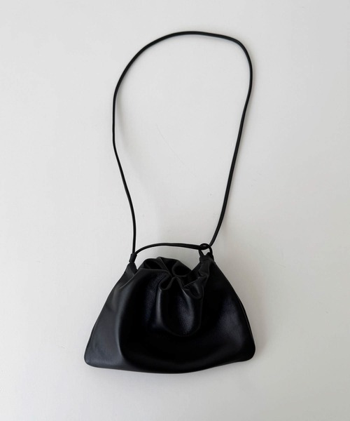 CANAL JEAN（キャナルジーン）の「El mar　レザーミニショルダーバッグ（ショルダーバッグ・レディース・ブラック/ブラウン・ONE SIZE）」の4枚目の写真