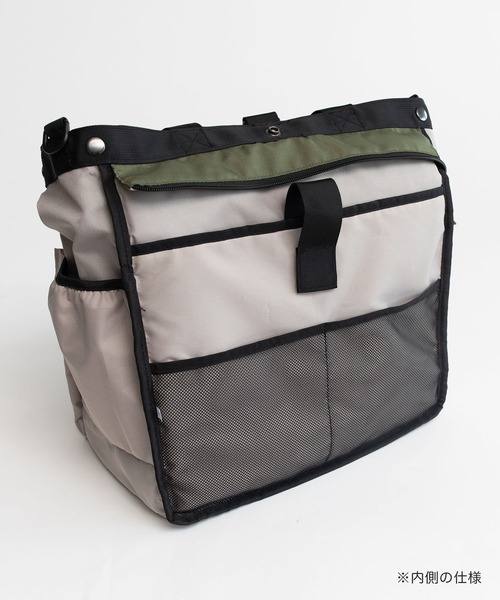 KiU(キウ)の「大容量マルチパーパス3WAYトートバッグ(18L)(トートバッグ・レディース・ベージュ/ブラック/カーキ・FREE)」の19枚目の写真