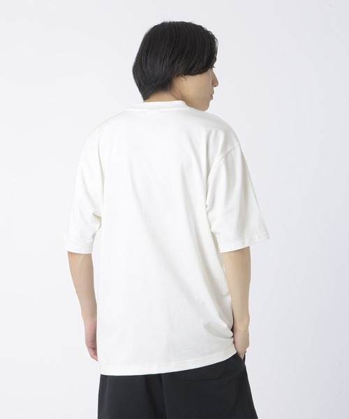 NEW BALANCE(ニューバランス)の「New Balance Archive Graphic Over Size S/Stee MT33558(Tシャツ/カットソー・メンズ・ネイビー/ホワイト・L/M/XL)」の8枚目の写真